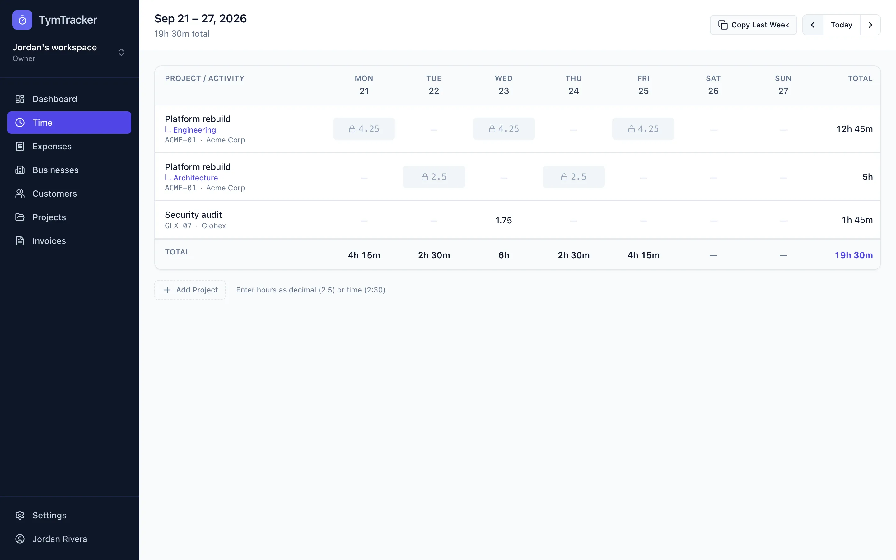 Weekly timesheet where invoiced cells show a padlock.